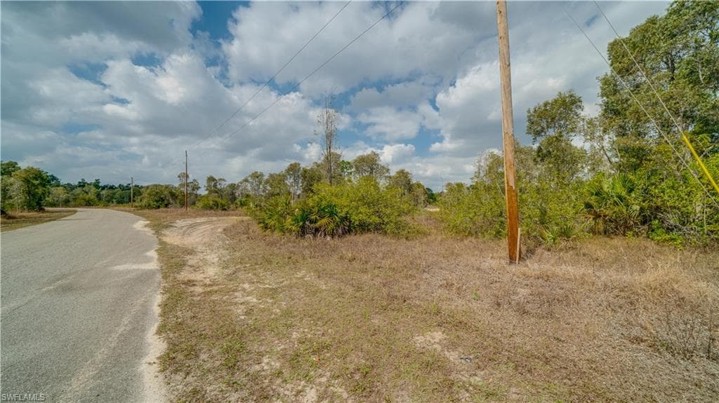 313 Jourferie RD LEHIGH ACRES, FL 33974