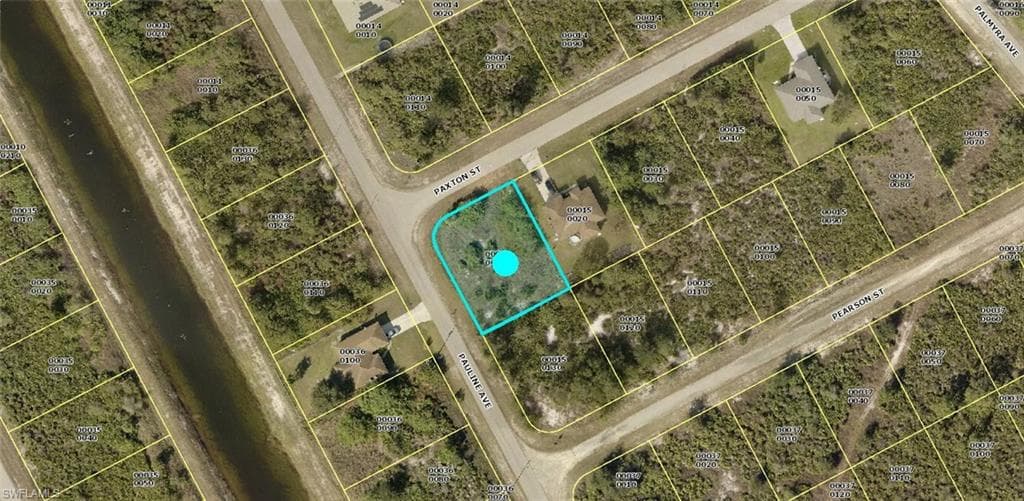 210 Paxton ST LEHIGH ACRES, FL 33974
