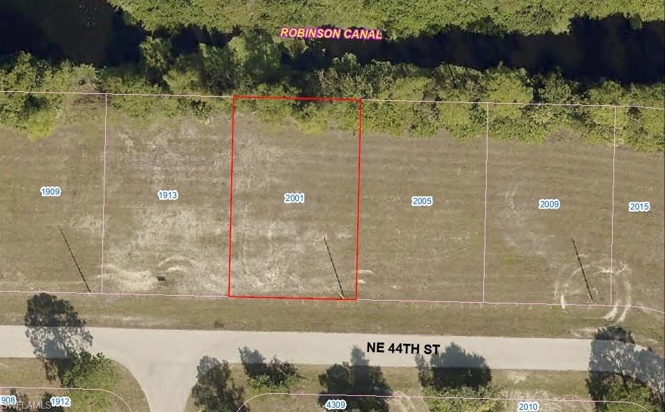 2001 NE 44th ST CAPE CORAL, FL 33909