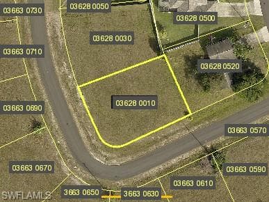 317 SW 13th CT CAPE CORAL, FL 33991