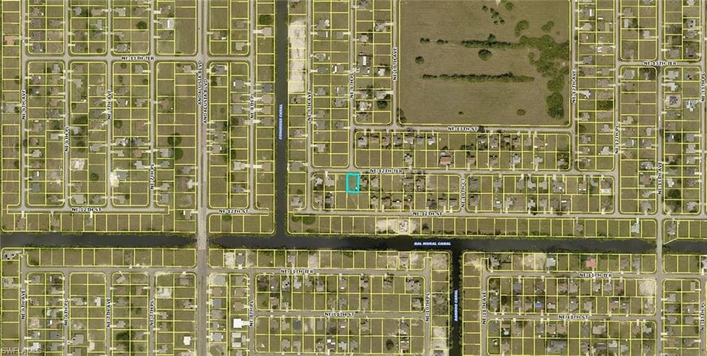 914 NE 12th TER CAPE CORAL, FL 33909