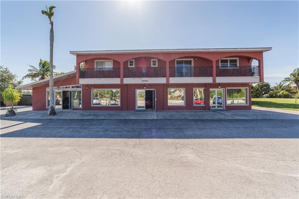 17707/711 San Carlos BLVD FORT MYERS BEACH, FL 33931