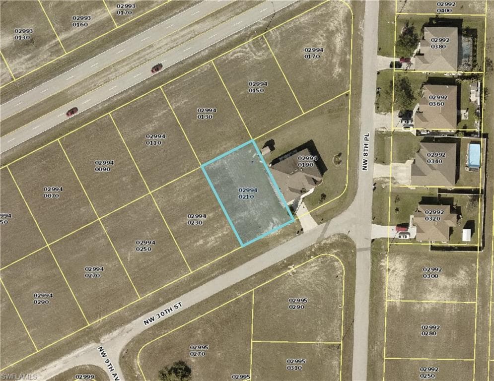 835 NW 30th ST CAPE CORAL, FL 33993