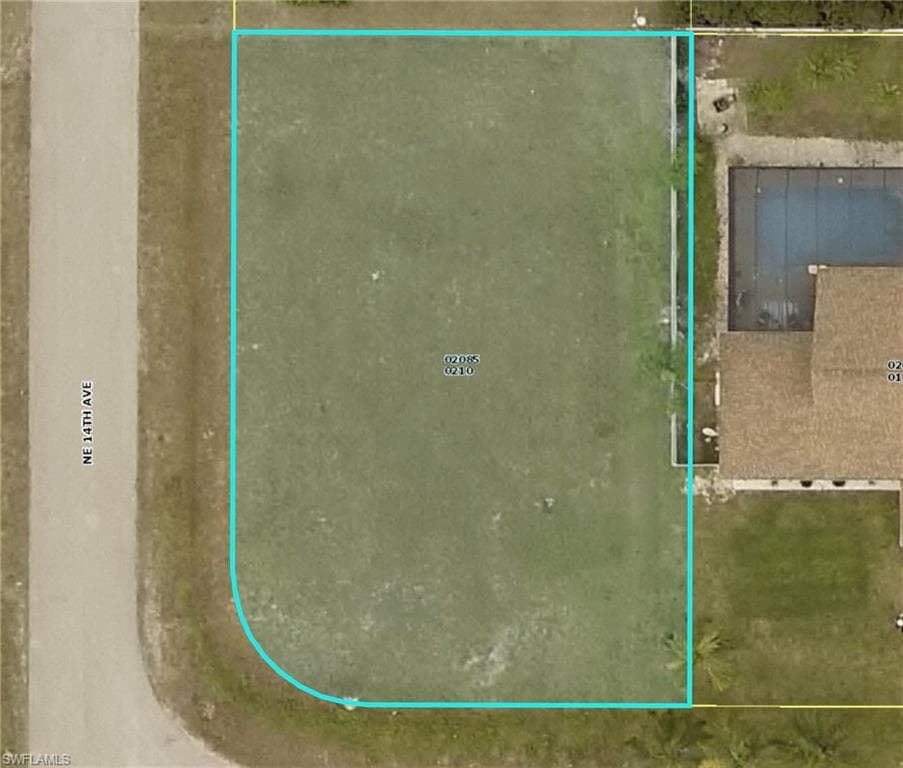 1401 NE 15th ST CAPE CORAL, FL 33909