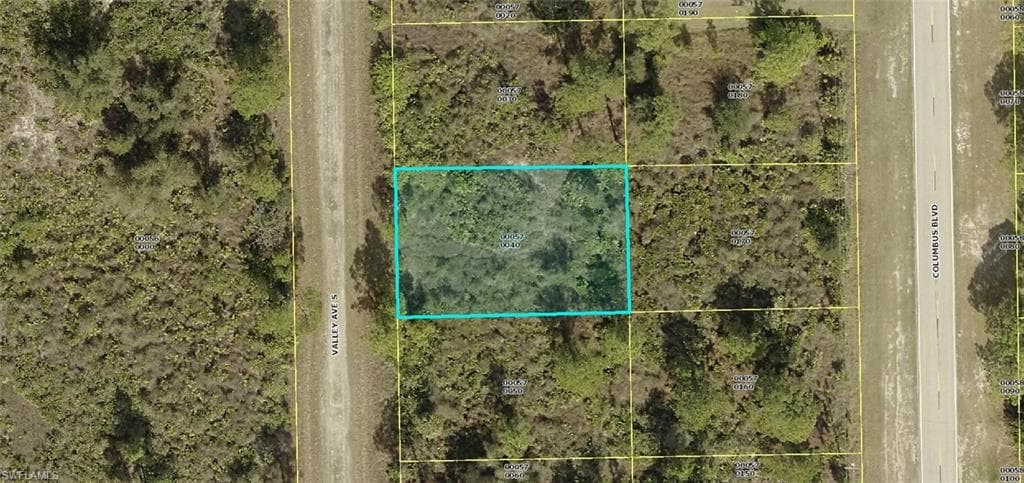 615 Valley AVE S LEHIGH ACRES, FL 33974