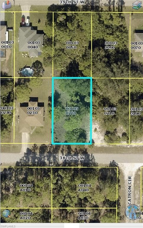 2516 38th ST W LEHIGH ACRES, FL 33971