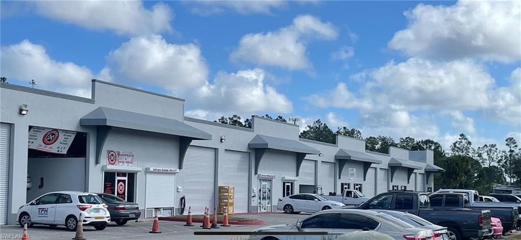 3945 Tollhouse DR 904 NAPLES, FL 34114