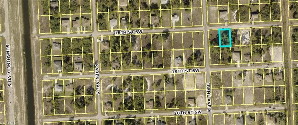 2911 18th ST SW LEHIGH ACRES, FL 33976