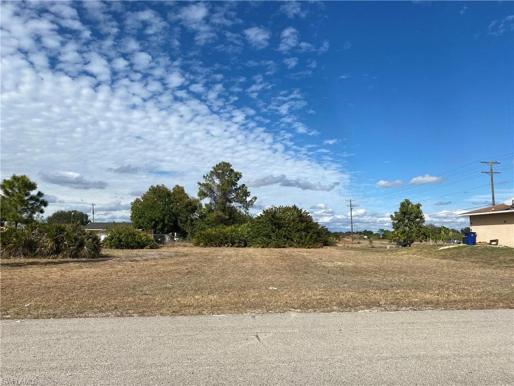 3110 18th ST SW LEHIGH ACRES, FL 33976