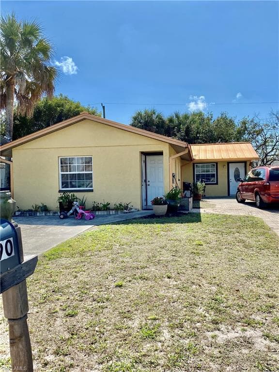 11590/592 Chapman AVE BONITA SPRINGS, FL 34135