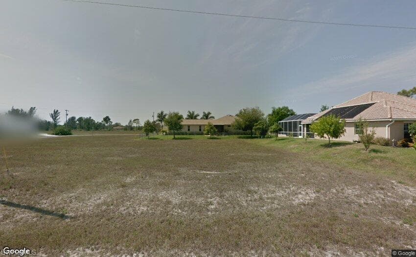 2530 NW 25th PL CAPE CORAL, FL 33993