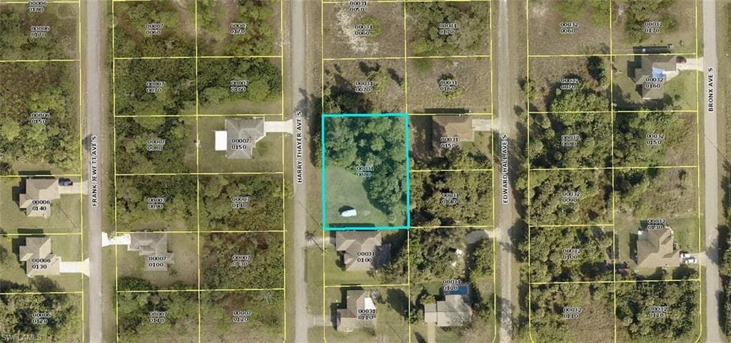 527 Harry Thayer AVE S LEHIGH ACRES, FL 33974