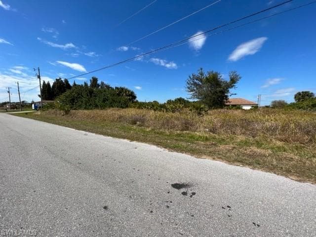 2702 46th ST SW LEHIGH ACRES, FL 33976