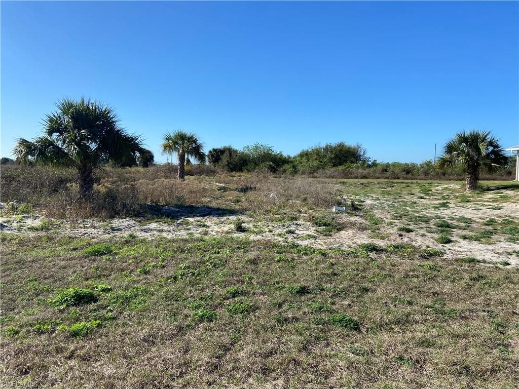8047 Salem CIR LABELLE, FL 33935
