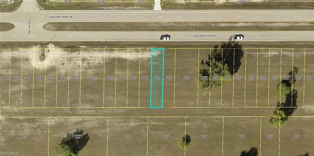426 Diplomat PKY W CAPE CORAL, FL 33993