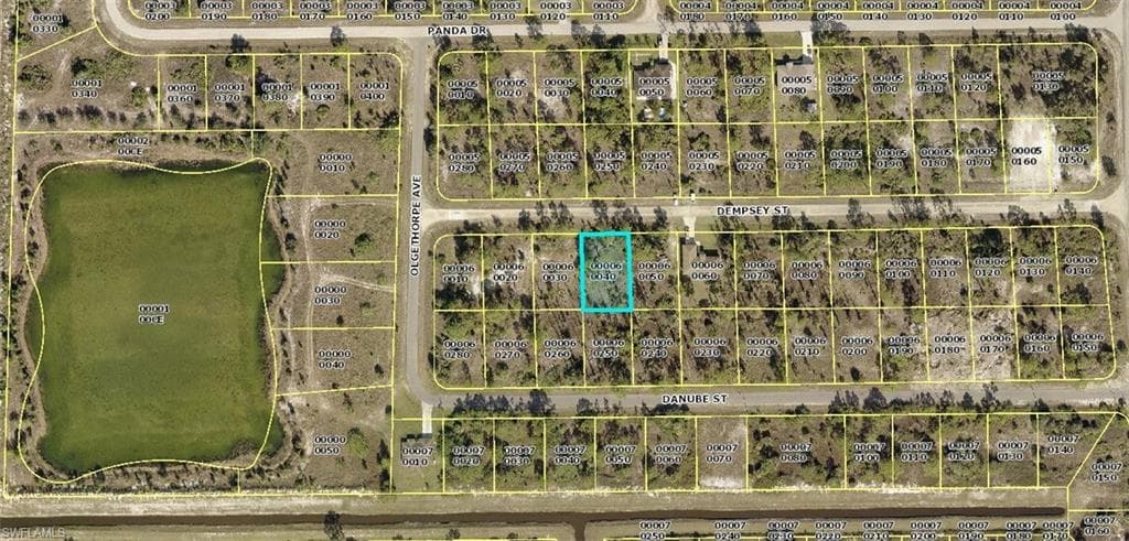 922 Dempsey ST LEHIGH ACRES, FL 33974