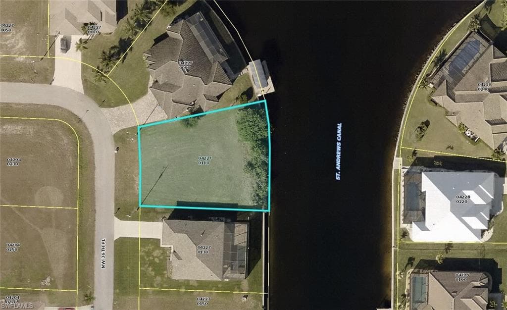 909 NW 36th PL CAPE CORAL, FL 33993