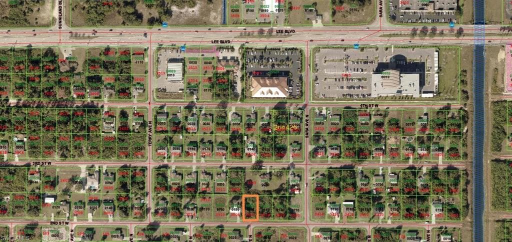 3506 2nd ST W LEHIGH ACRES, FL 33971