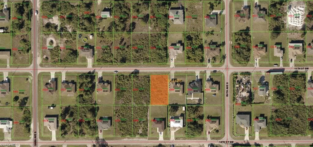 3307 11th ST SW LEHIGH ACRES, FL 33976