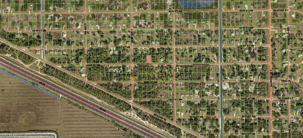 2710 52nd ST SW LEHIGH ACRES, FL 33976