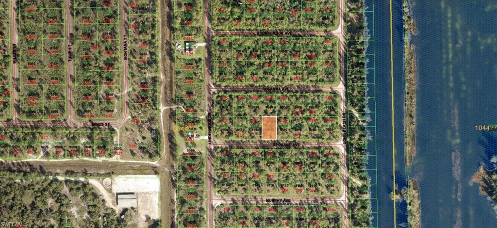 308 Spokane AVE LEHIGH ACRES, FL 33972