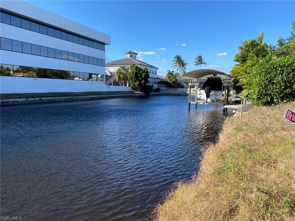 3414 SE 16th PL CAPE CORAL, FL 33904