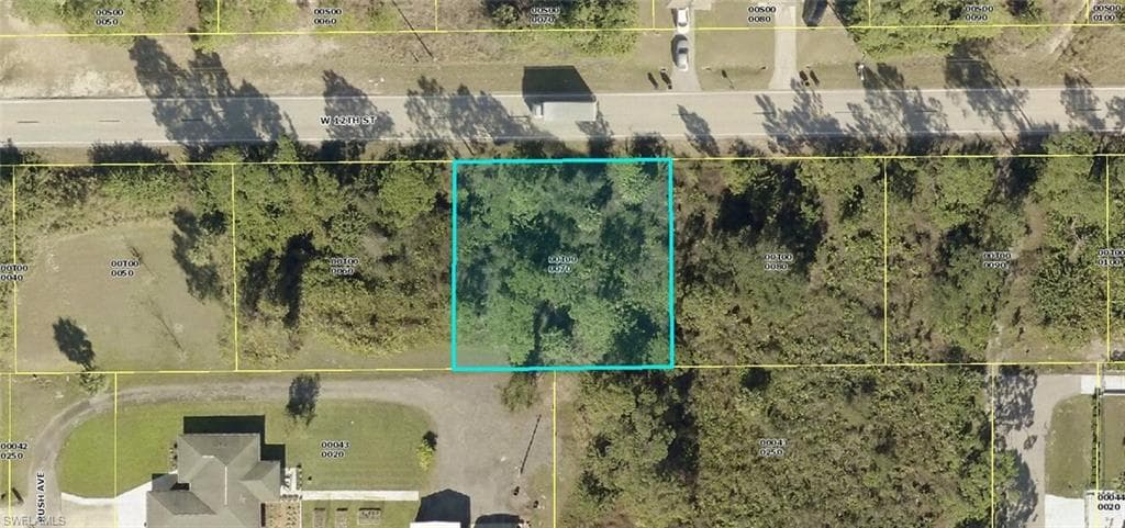 1605-1607 W 12th ST LEHIGH ACRES, FL 33972