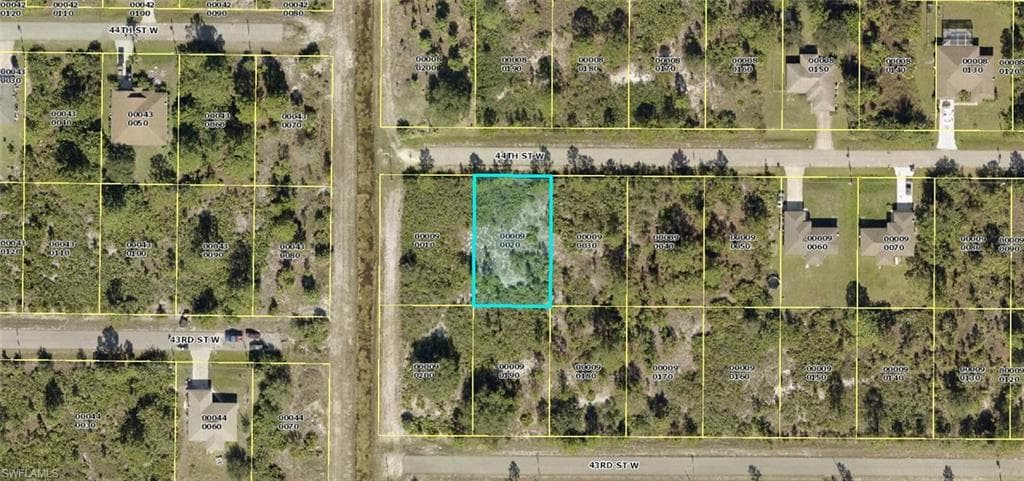 3017 44th ST W LEHIGH ACRES, FL 33971