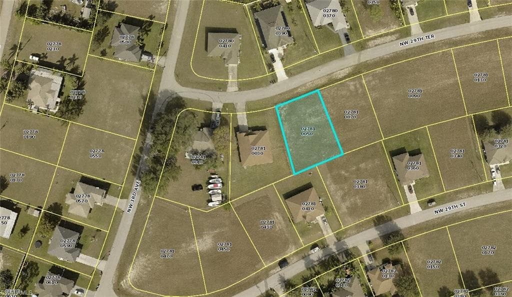 210 NW 29th TER CAPE CORAL, FL 33993