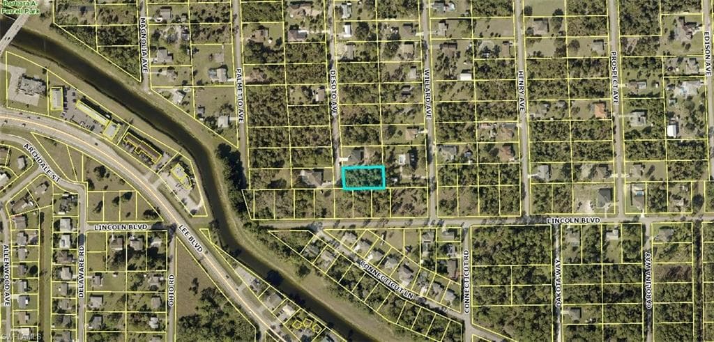 400 Desoto AVE LEHIGH ACRES, FL 33972