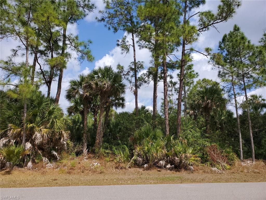 3261 34th AVE SE AVE NAPLES, FL 34117