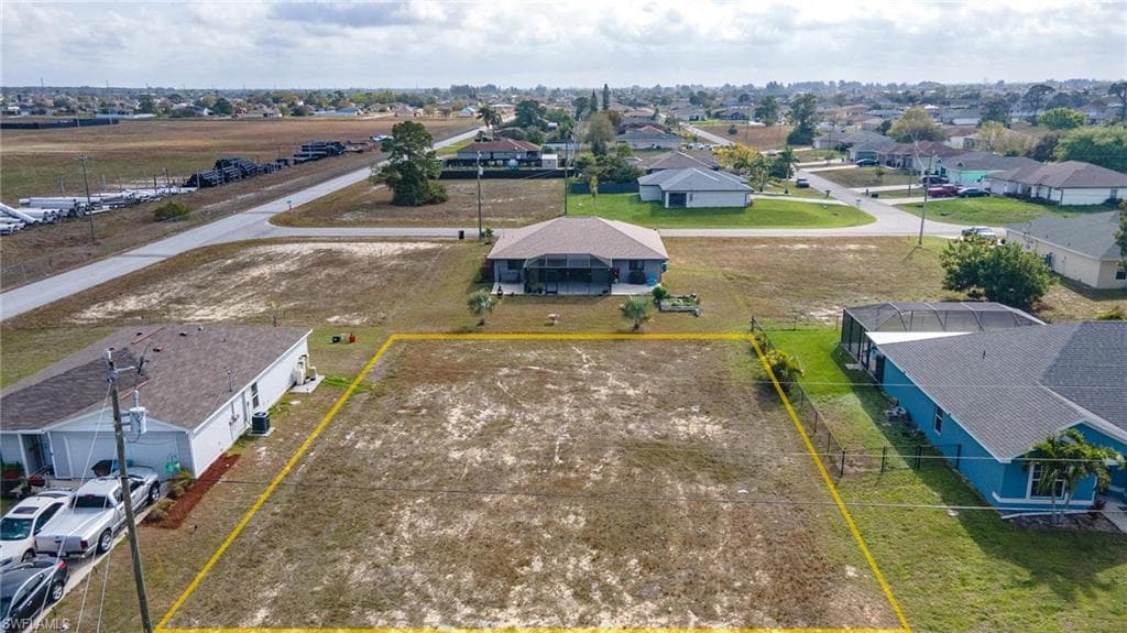 2023 NW 14th AVE CAPE CORAL, FL 33993