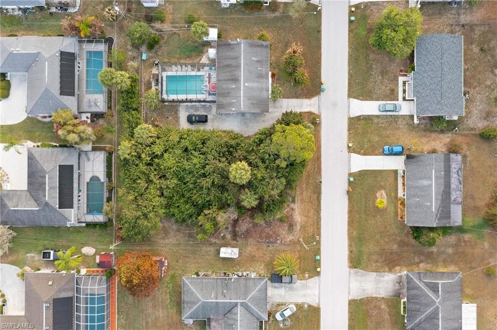 18182 Steele AVE PORT CHARLOTTE, FL 33948