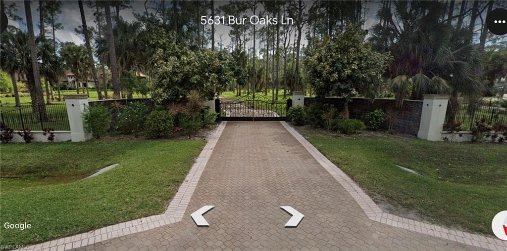 5634 Bur Oaks LN NAPLES, FL 34119