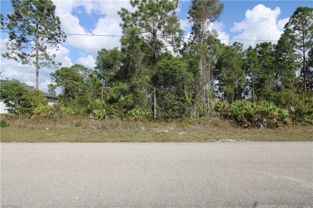 1014 Alfreda AVE LEHIGH ACRES, FL 33971