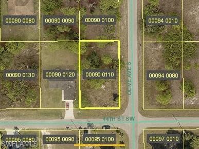 3200 44th ST SW LEHIGH ACRES, FL 33976