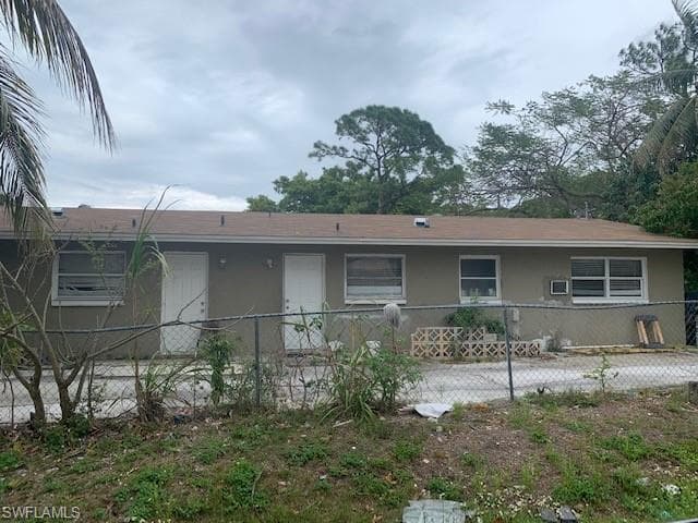 5557/5559 5th AVE FORT MYERS, FL 33907
