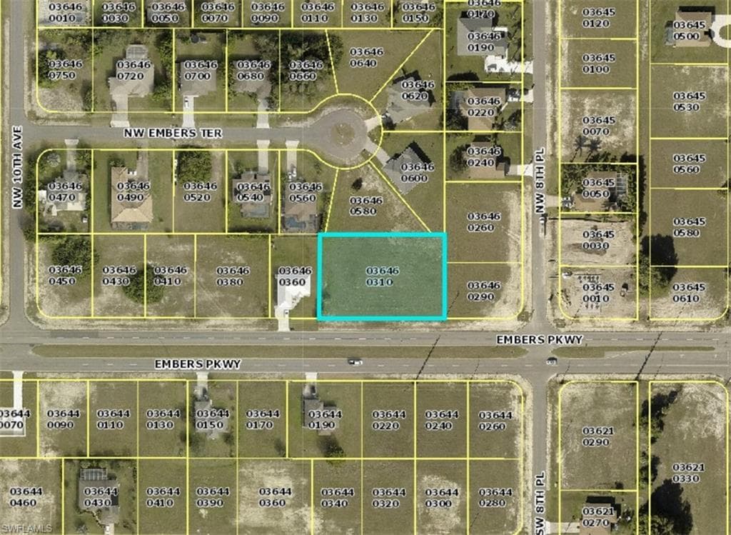 823 Embers PKY W CAPE CORAL, FL 33993