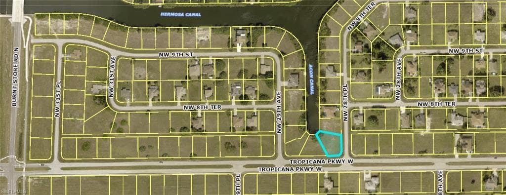 800 NW 28th PL CAPE CORAL, FL 33993
