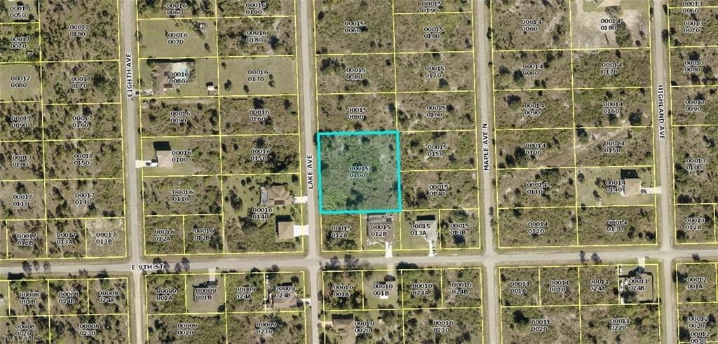 904 Lake AVE LEHIGH ACRES, FL 33972