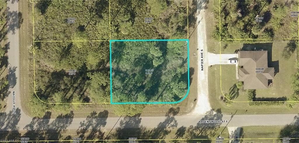 136 Napier AVE S LEHIGH ACRES, FL 33974