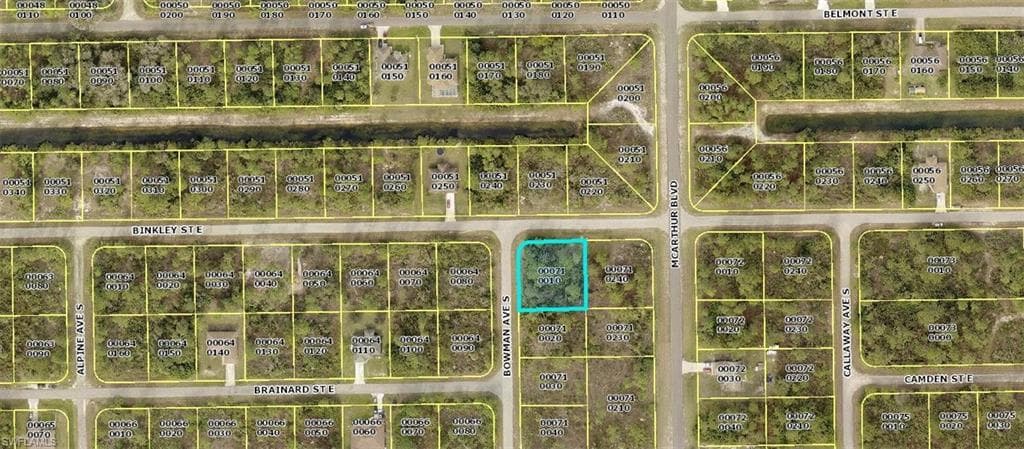 223 Bowman AVE S LEHIGH ACRES, FL 33974