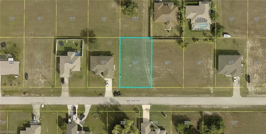 1301 NW 16th TER CAPE CORAL, FL 33993