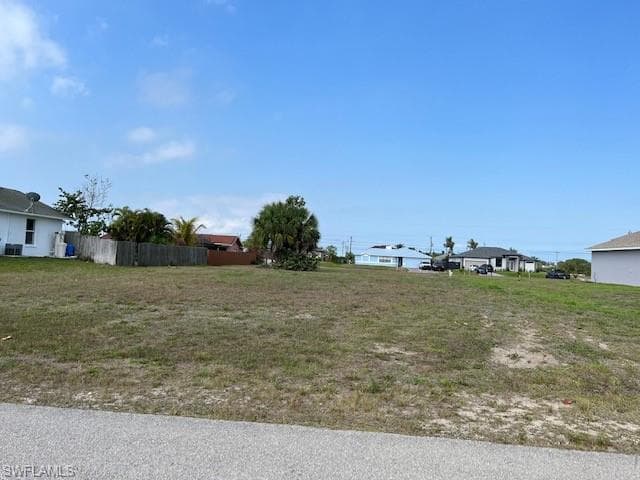 1420 NE 5th PL CAPE CORAL, FL 33909