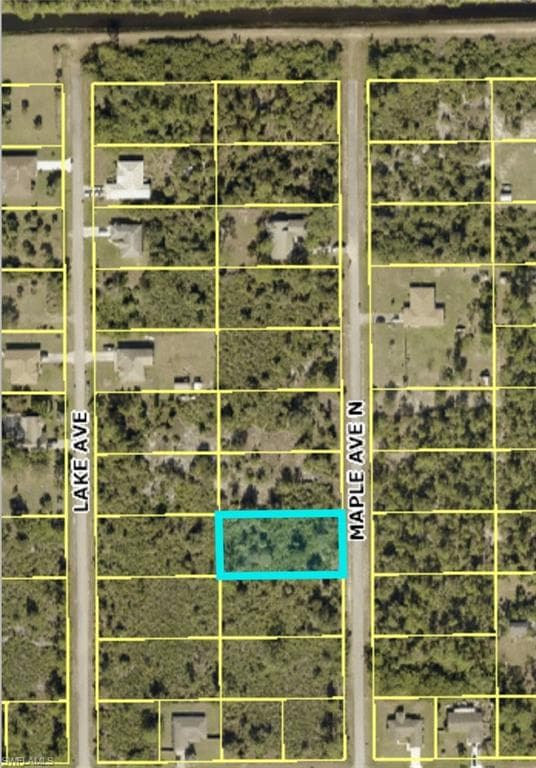 707 Maple AVE N LEHIGH ACRES, FL 33972