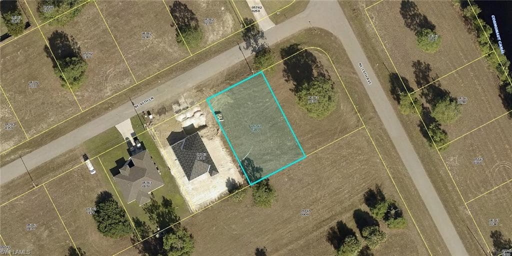 1818 NE 40th LN CAPE CORAL, FL 33909