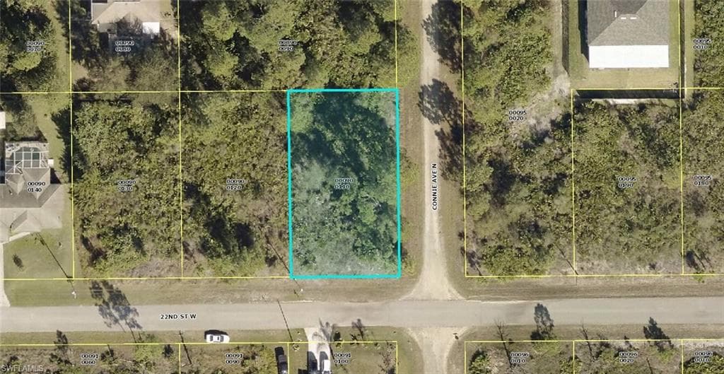 2600 22nd ST W LEHIGH ACRES, FL 33971