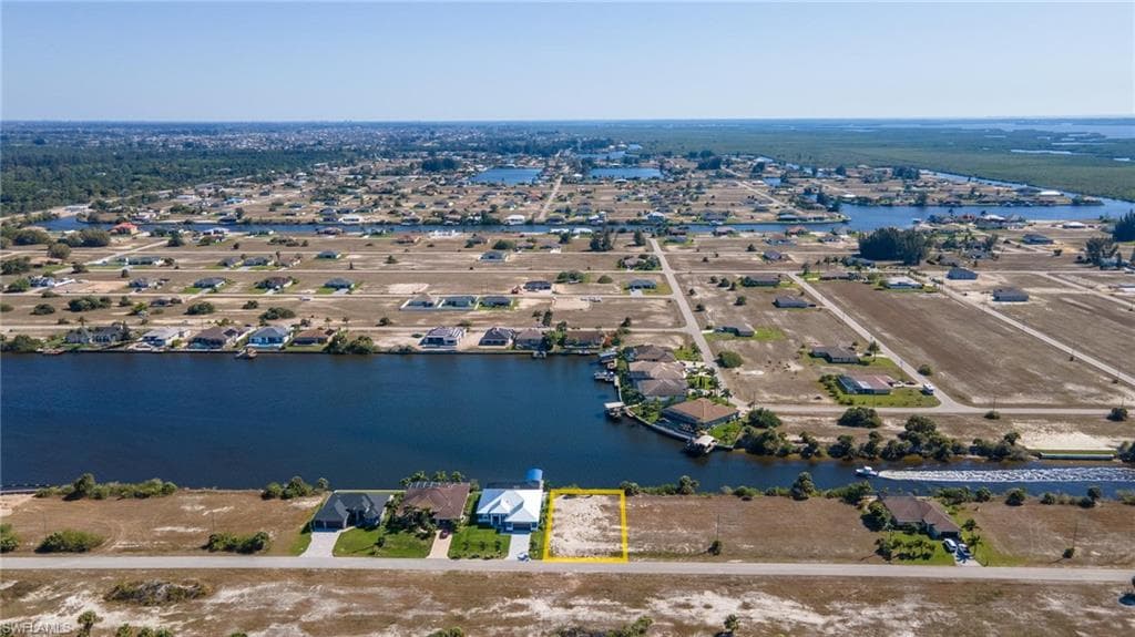4402 NW 36th ST CAPE CORAL, FL 33993