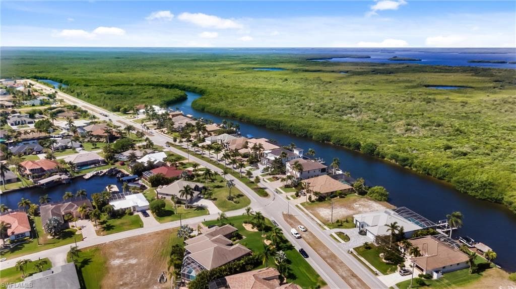 3812 Surfside BLVD CAPE CORAL, FL 33914