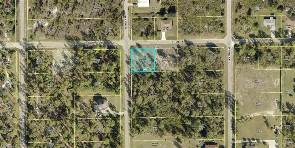 107 W 11th ST LEHIGH ACRES, FL 33972